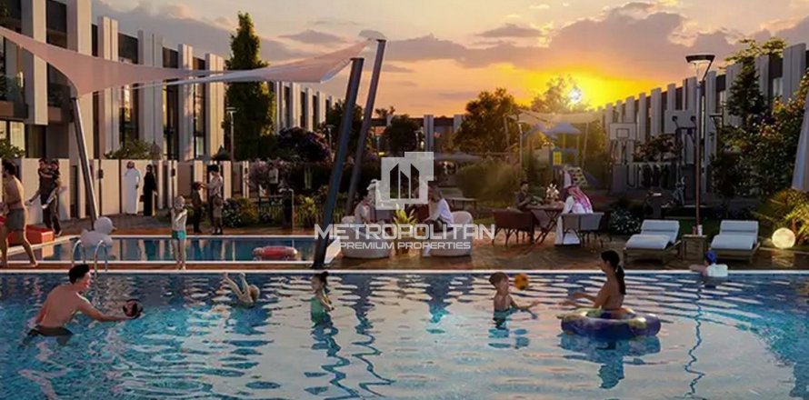 2 bedrooms Townhouse in Dubai Land, UAE No. 119001