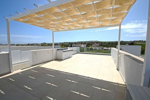 Вилла с 3 спальнями в Пернера, Кипр №101520 15