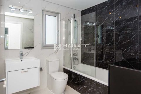 4 chambres Villa à Agios Tychonas, Cyprus No. 74883 12