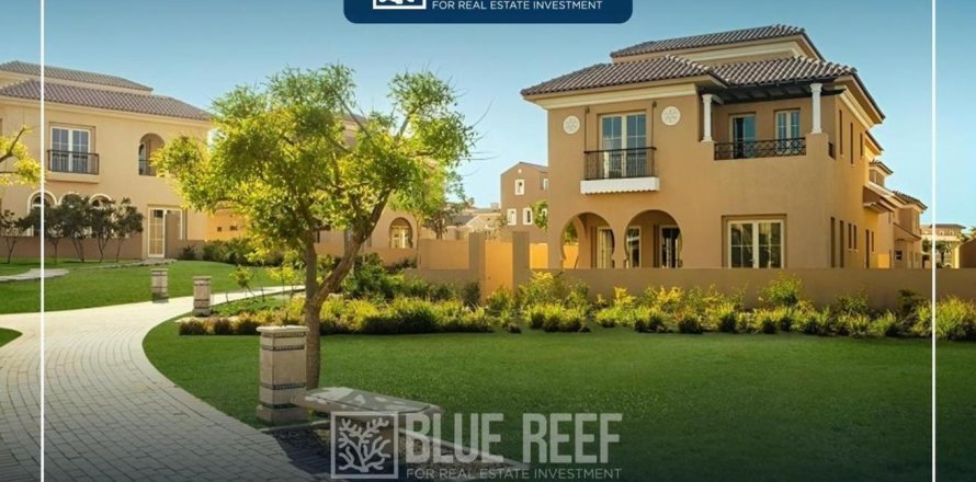 5 bedrooms Villa in 1st Neighborhood, Vietnam No. 38722