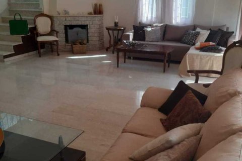 3 bedrooms House in Agios Athanasios, Cyprus No. 29952 9