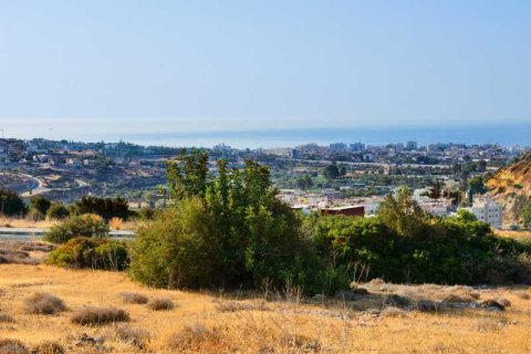 3 bedrooms House in Germasogeia, Cyprus No. 29883 7