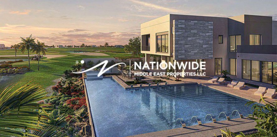 3 bedrooms Townhouse in Abu Dhabi, UAE No. 121935