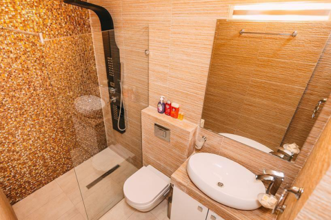 2 bedrooms Apartment in Budva, Montenegro No. 66887 18