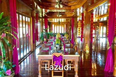 6 bedrooms House in Chiang Mai, Thailand No. 98051 4