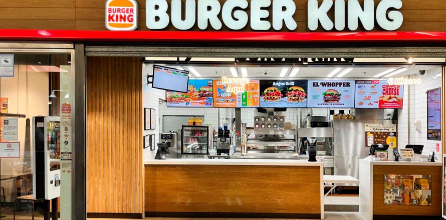 Commercial property en Barcelona, Spain No. 122708