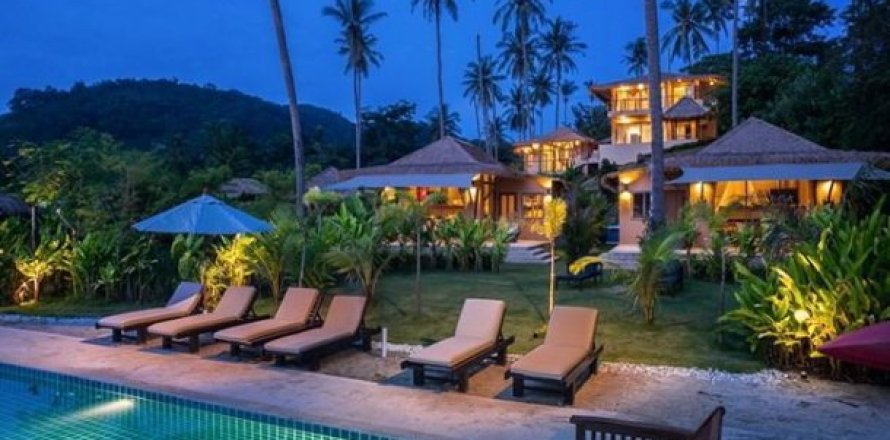 2 bedrooms Villa on the Phuket, Thailand No. 96420