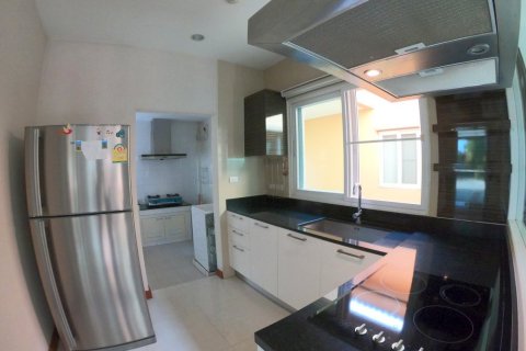 4 bedrooms House in Chiang Mai, Thailand No. 97663 7