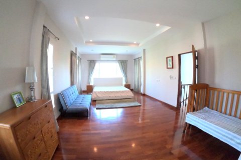 4 bedrooms House in Chiang Mai, Thailand No. 97663 5