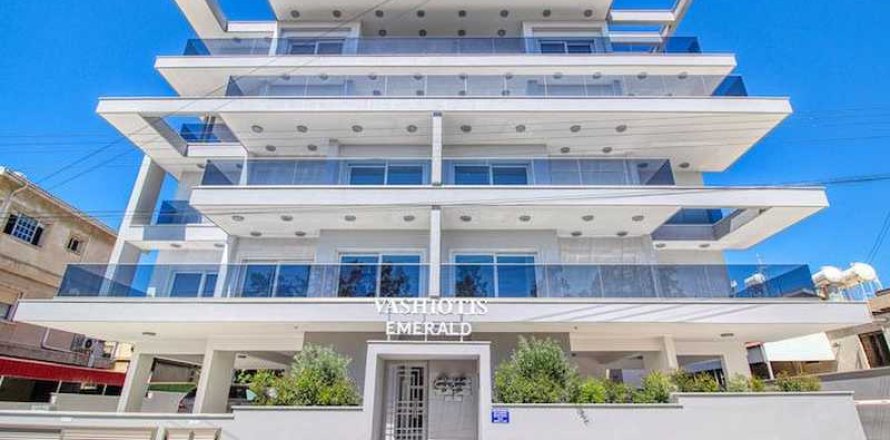 Пентхаус с 3 спальнями в Лимассол, Кипр №79175