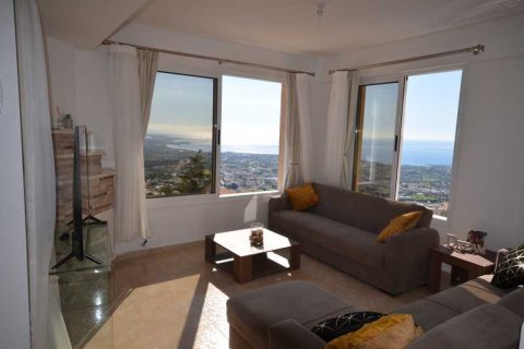 6 bedrooms House in Pegeia, Cyprus No. 78954 3