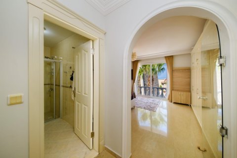 4 dormitorios Villa en Lien Chieu, Vietnam No. 15380 8