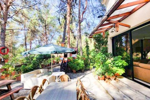 4 bedrooms House in Moniatis, Cyprus No. 63179 4