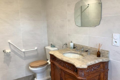 4 bedrooms Villa in Vaas, France No. 69422 28