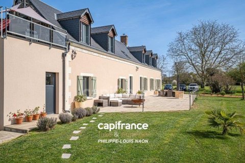 4 bedrooms Villa in Vaas, France No. 69422 3
