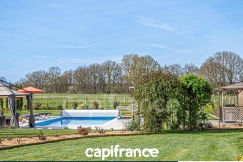 4 bedrooms Villa in Vaas, France No. 69422 8