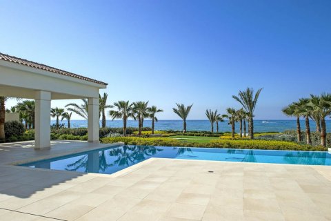 5 bedrooms Villa in Larnaca, Cyprus No. 105629 7