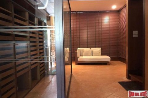 3 bedrooms House in Bangkok, Thailand No. 96075 3