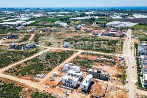 4 rooms Villa in Altintash, Turkey No. 14198