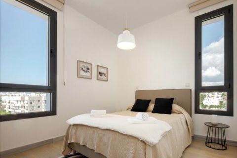 Квартира с 4 комнатами в Пафос, Кипр №107160 3