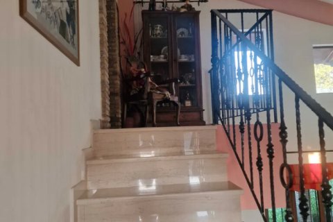 4 bedrooms House in Amaliada, Greece No. 117882 8