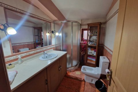 4 bedrooms House in Amaliada, Greece No. 117882 10