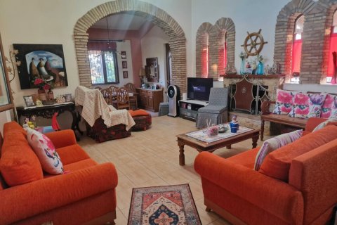 4 bedrooms House in Amaliada, Greece No. 117882 21