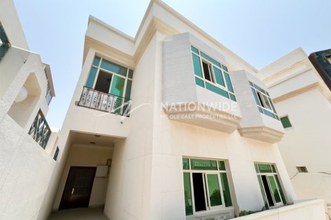 9 bedrooms Villa in Binh Duong, Vietnam No. 92841 1
