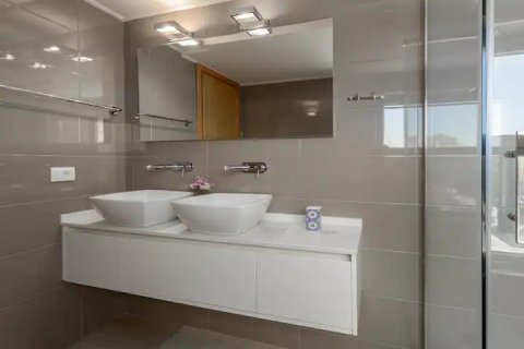 7 bedrooms Villa in Heraklion, Greece No. 24473 29