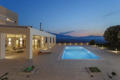 7 bedrooms Villa in Heraklion, Greece No. 24473 4