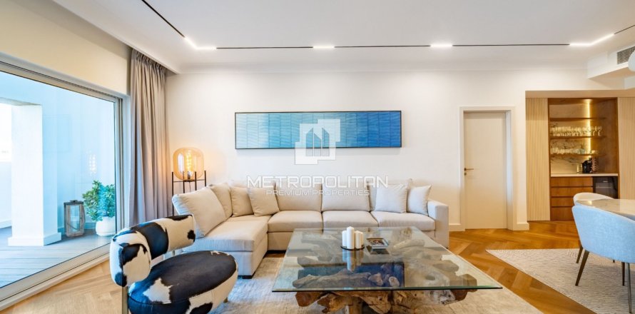 2 bedrooms Apartment in Palm Jumeirah, UAE No. 119921