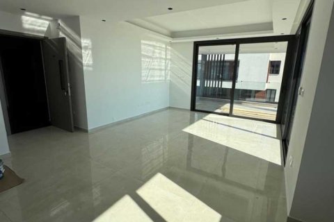 3 dormitorios Penthouse en Limassol, Cyprus No. 34619 3