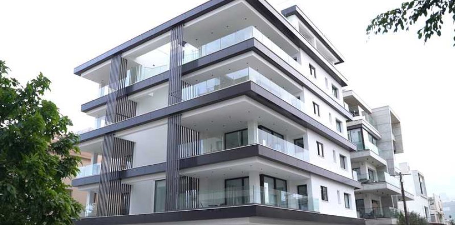 3 dormitorios Penthouse en Limassol, Cyprus No. 34619