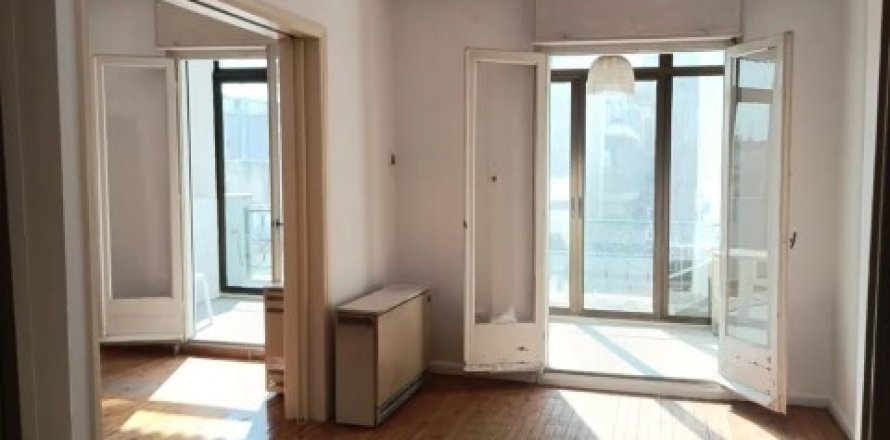 3 bedrooms Apartment in Thessaloniki, Greece No. 108556