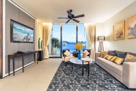 2 bedrooms Condo  in Bang Tao, Thailand No. 214 1