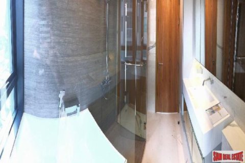 2 bedrooms Apartment in Bangkok, Thailand No. 95998 4