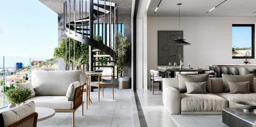 2 bedrooms Penthouse in Germasogeia, Cyprus No. 43798