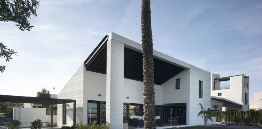 Вилла с 4 спальнями в Thuong Xuan, Вьетнам №111544