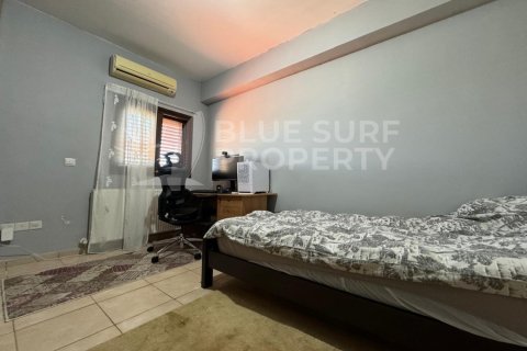 Вилла с 5 спальнями в Фамагуста, Кипр №104843 12