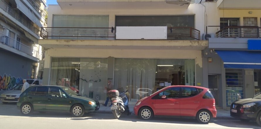 300m² Commercial property in Thessaloniki, Greece No. 57749