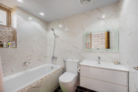 4 bedrooms Townhouse in Bavaria Town, Vietnam No. 94911 15