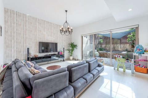 4 bedrooms Townhouse in Bavaria Town, Vietnam No. 94911 3