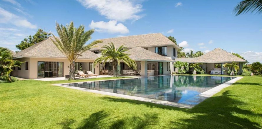 6 bedrooms Villa in Centre de Flacq, Mauritius No. 113006