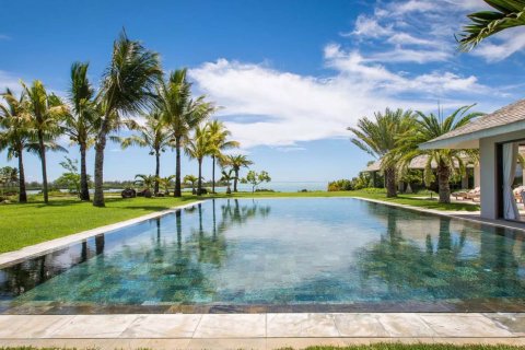 6 bedrooms Villa in Centre de Flacq, Mauritius No. 113006 3