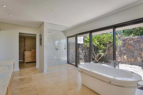 6 bedrooms Villa in Centre de Flacq, Mauritius No. 113006 20