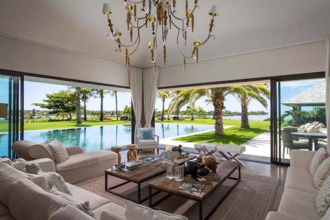 6 bedrooms Villa in Centre de Flacq, Mauritius No. 113006 7