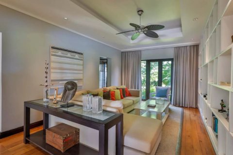 6 bedrooms Villa in Centre de Flacq, Mauritius No. 113006 15