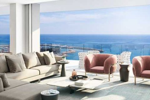 3 bedrooms Apartment in Limassol, Cyprus No. 35102 13