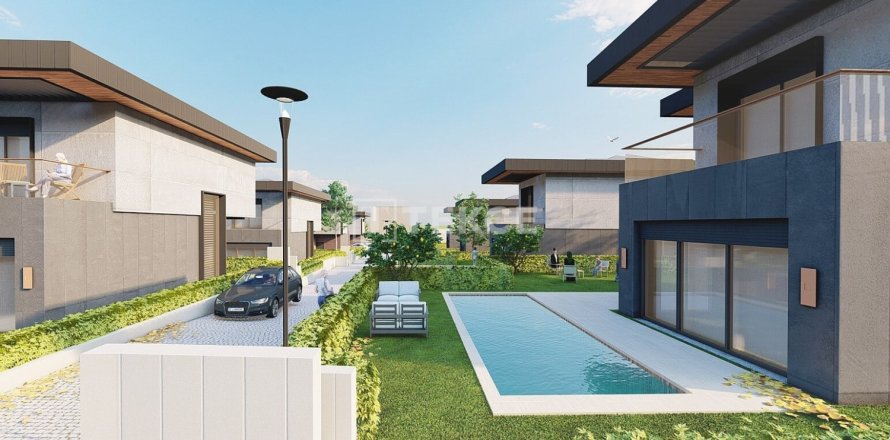 6 bedrooms Villa in Sancaktepe, Turkey No. 128335