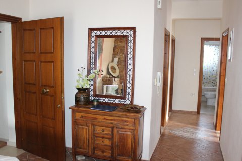 8 bedrooms Building in Larissa, Greece No. 108076 20